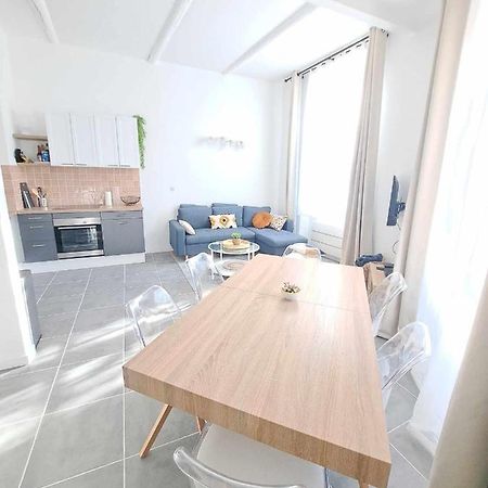 Appartement Lumineux , Carpentras Centre Luaran gambar