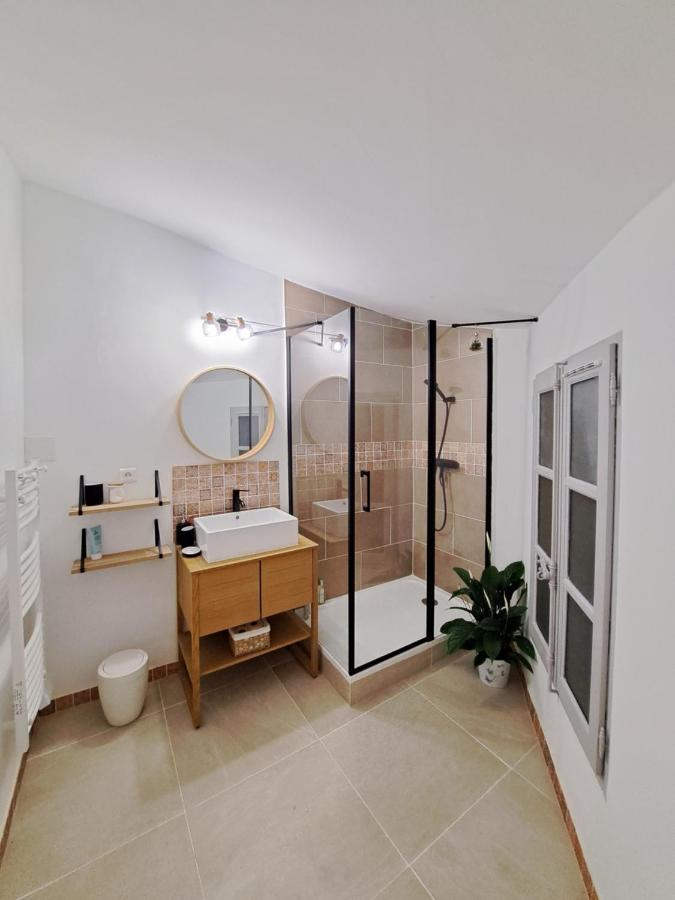 Appartement Lumineux , Carpentras Centre Luaran gambar